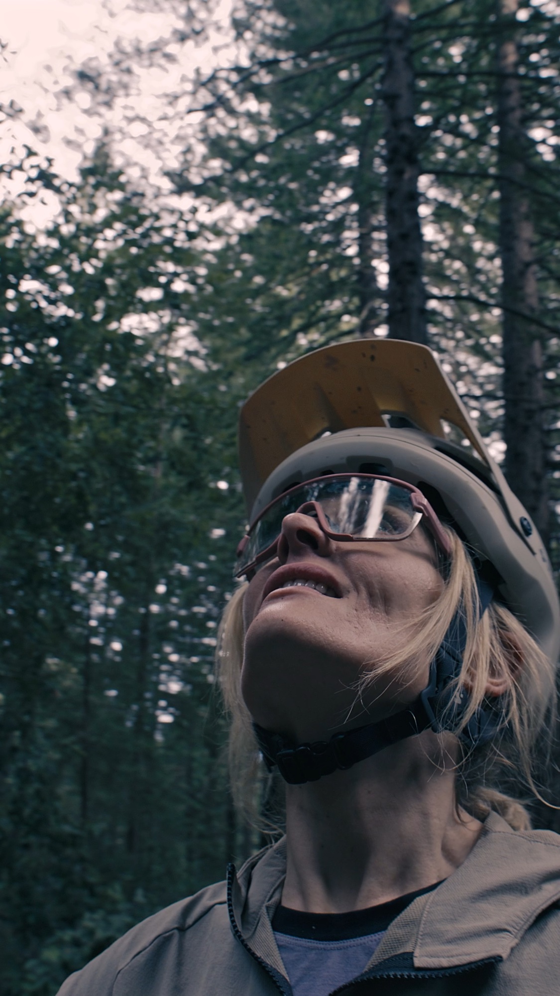 First review still from Blue Onyx
